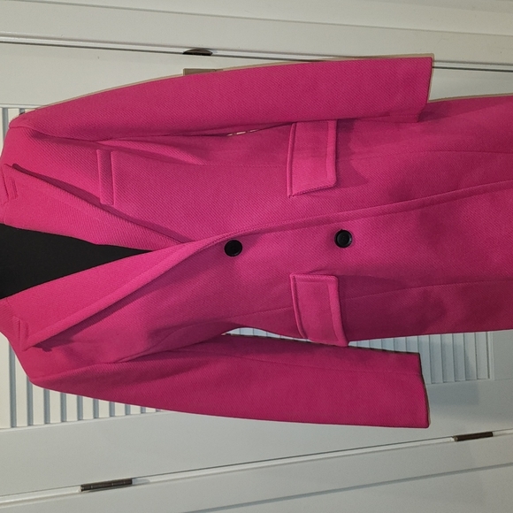 BCBG FUSCIA COAT - Picture 12 of 13